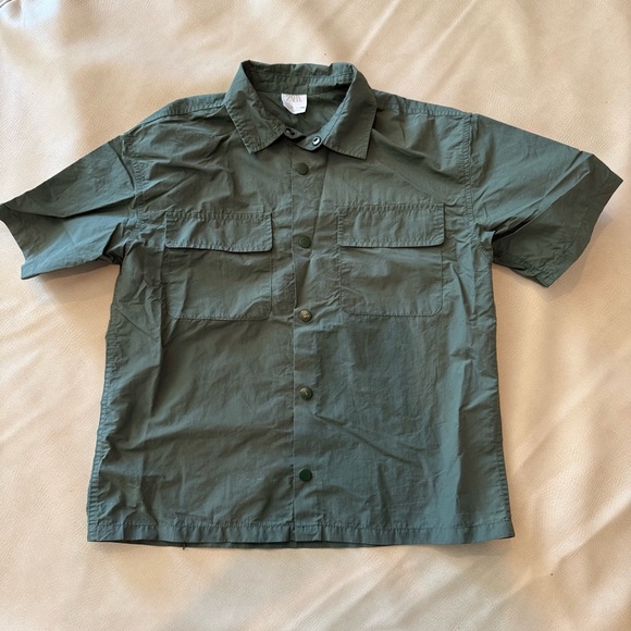 Bundle of boy button down shorts Zara, little co., and old navy - Picture 2 of 15